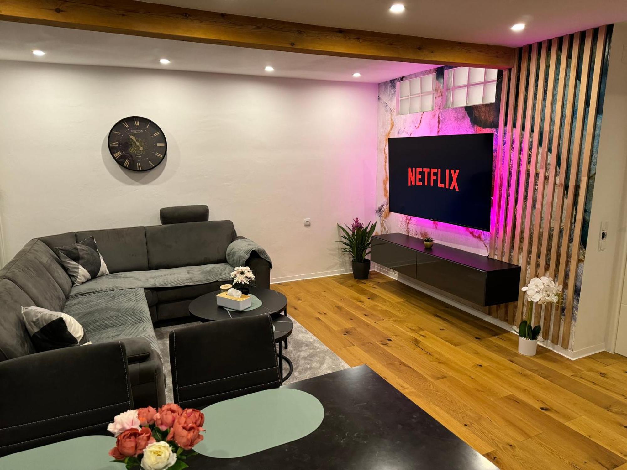 Best Central Apartment - Am Marktplatz - Up To 5 - Next To Frankfurt And Hanau - Coffee And Snacks - Netflix, Prime, Disney Nidderau Eksteriør bilde