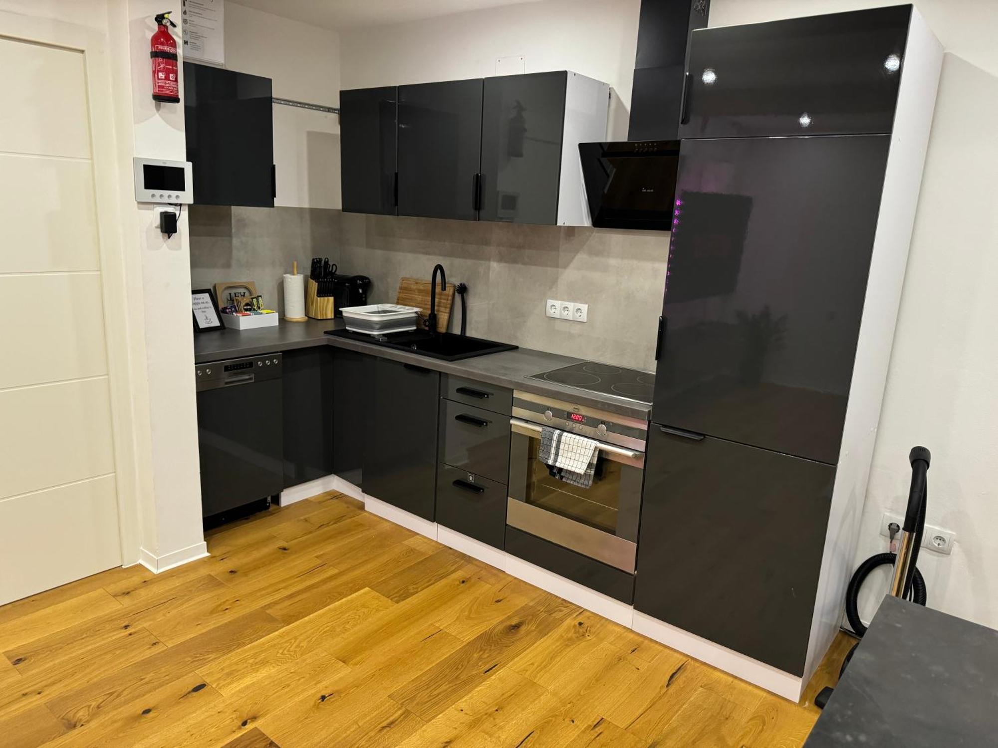 Best Central Apartment - Am Marktplatz - Up To 5 - Next To Frankfurt And Hanau - Coffee And Snacks - Netflix, Prime, Disney Nidderau Eksteriør bilde