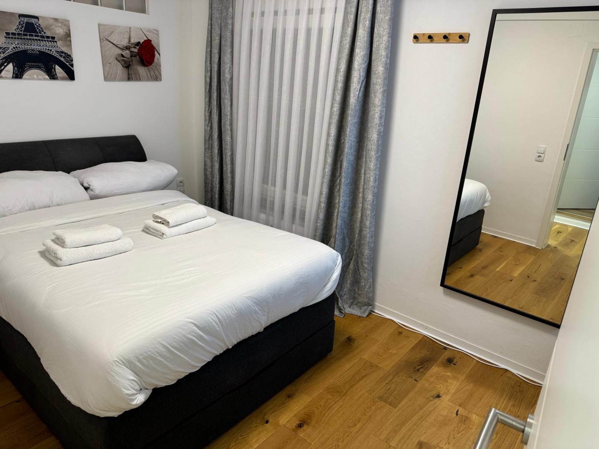 Best Central Apartment - Am Marktplatz - Up To 5 - Next To Frankfurt And Hanau - Coffee And Snacks - Netflix, Prime, Disney Nidderau Eksteriør bilde